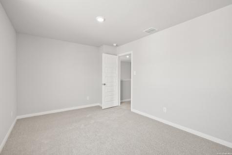 8550 Catnip Pass Elmendorf TX 78112