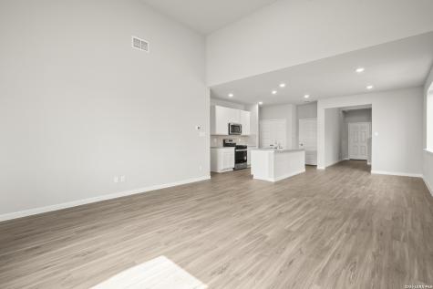 8550 Catnip Pass Elmendorf TX 78112