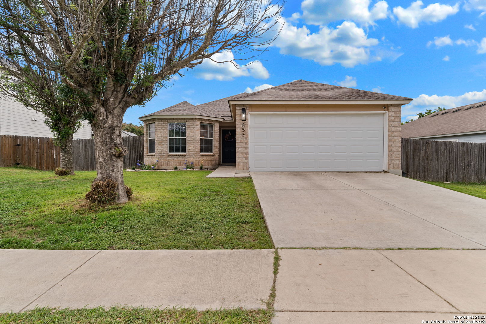 8531 Lone Shadow Trail Converse TX 78109