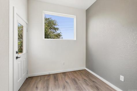 4410 Stark Alley San Antonio TX 78217