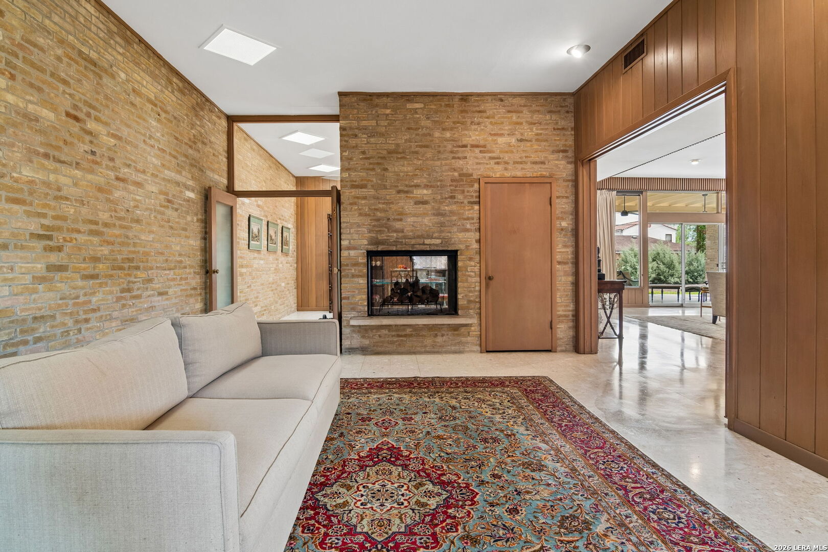 349 Mary Louise San Antonio TX 78201