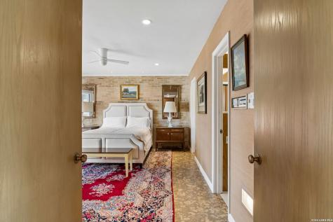 349 Mary Louise San Antonio TX 78201