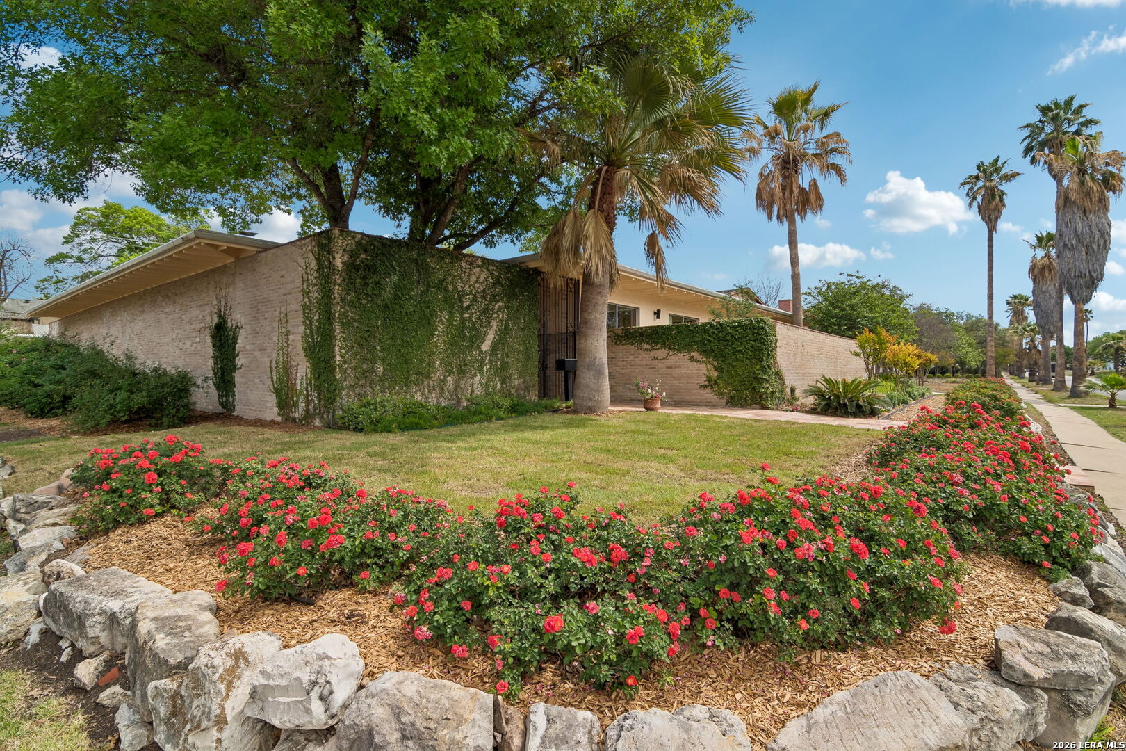 349 Mary Louise San Antonio TX 78201