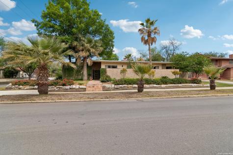 349 Mary Louise San Antonio TX 78201