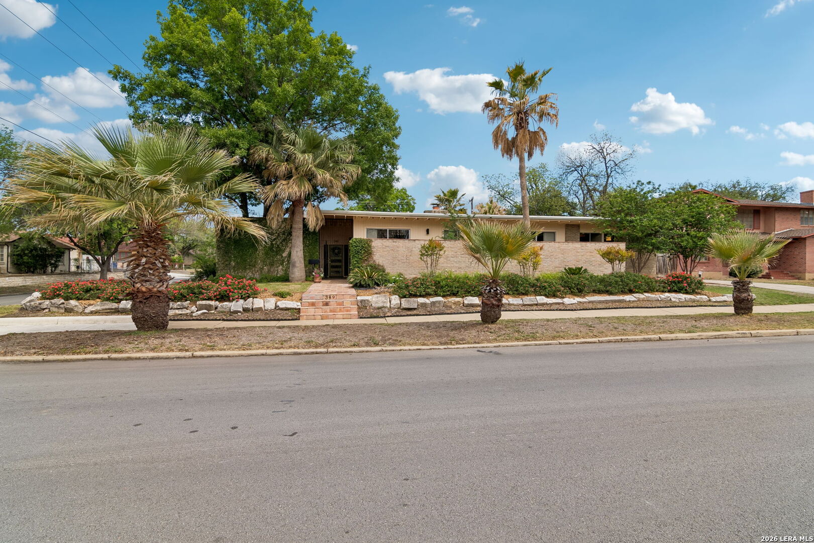 349 Mary Louise San Antonio TX 78201