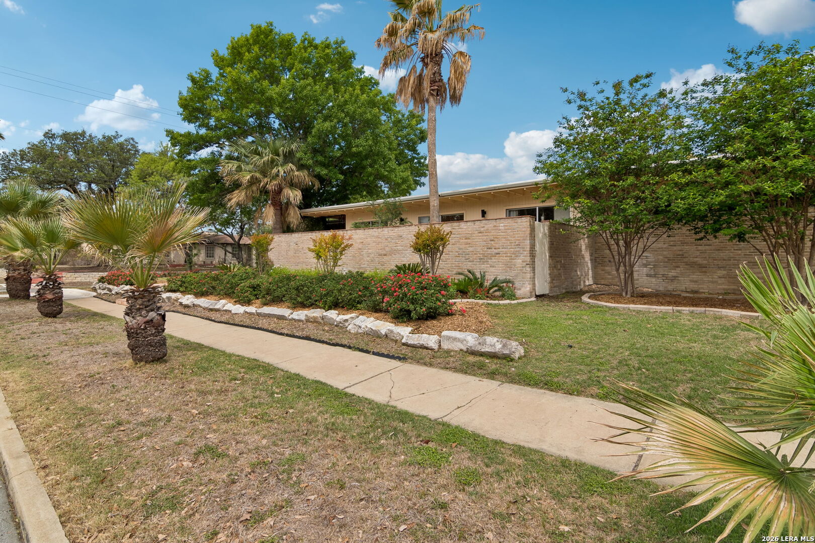 349 Mary Louise San Antonio TX 78201
