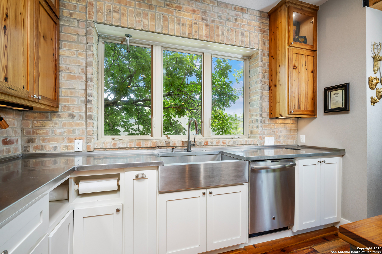 111 James Boerne TX 78006