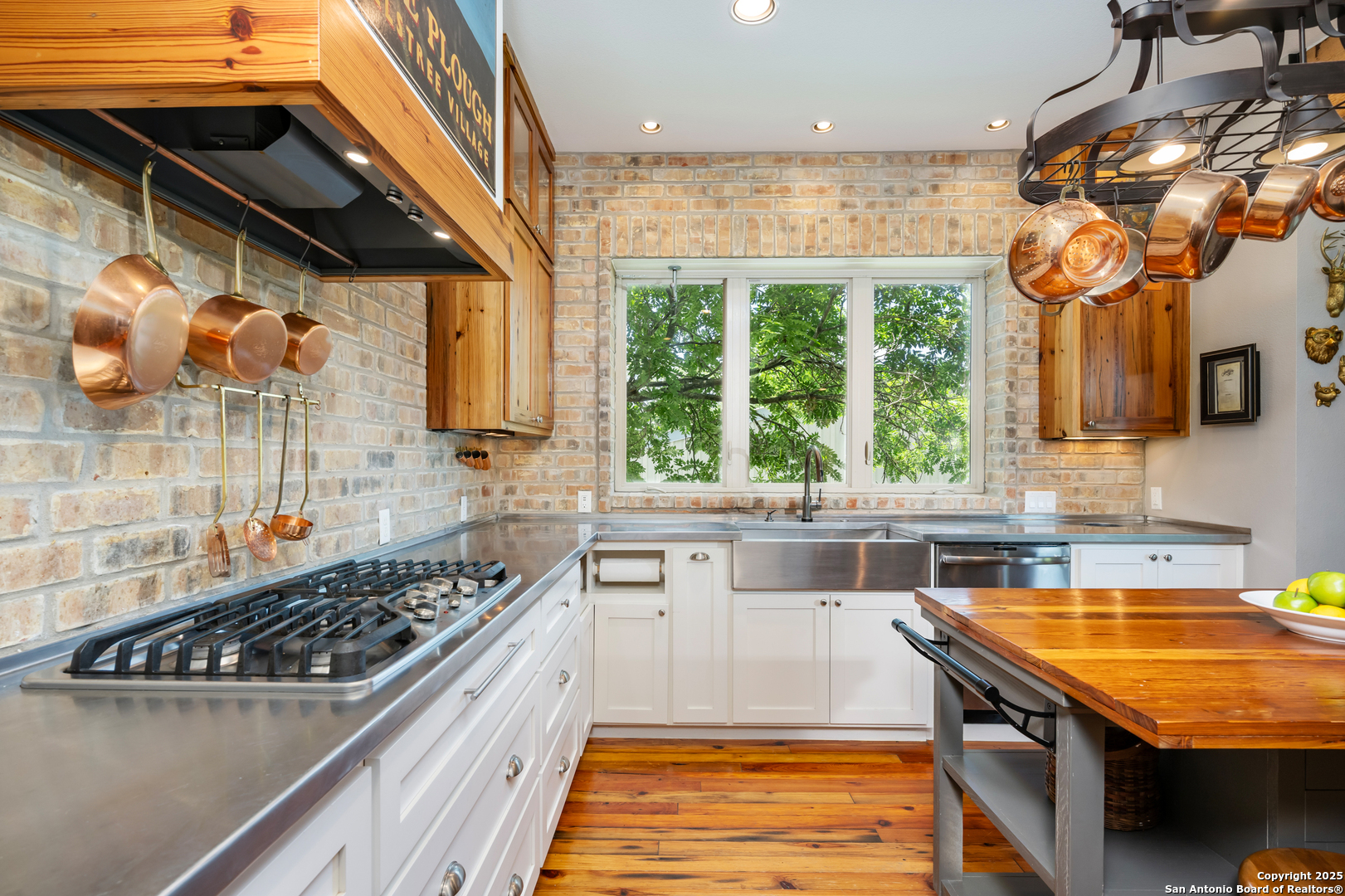 111 James Boerne TX 78006