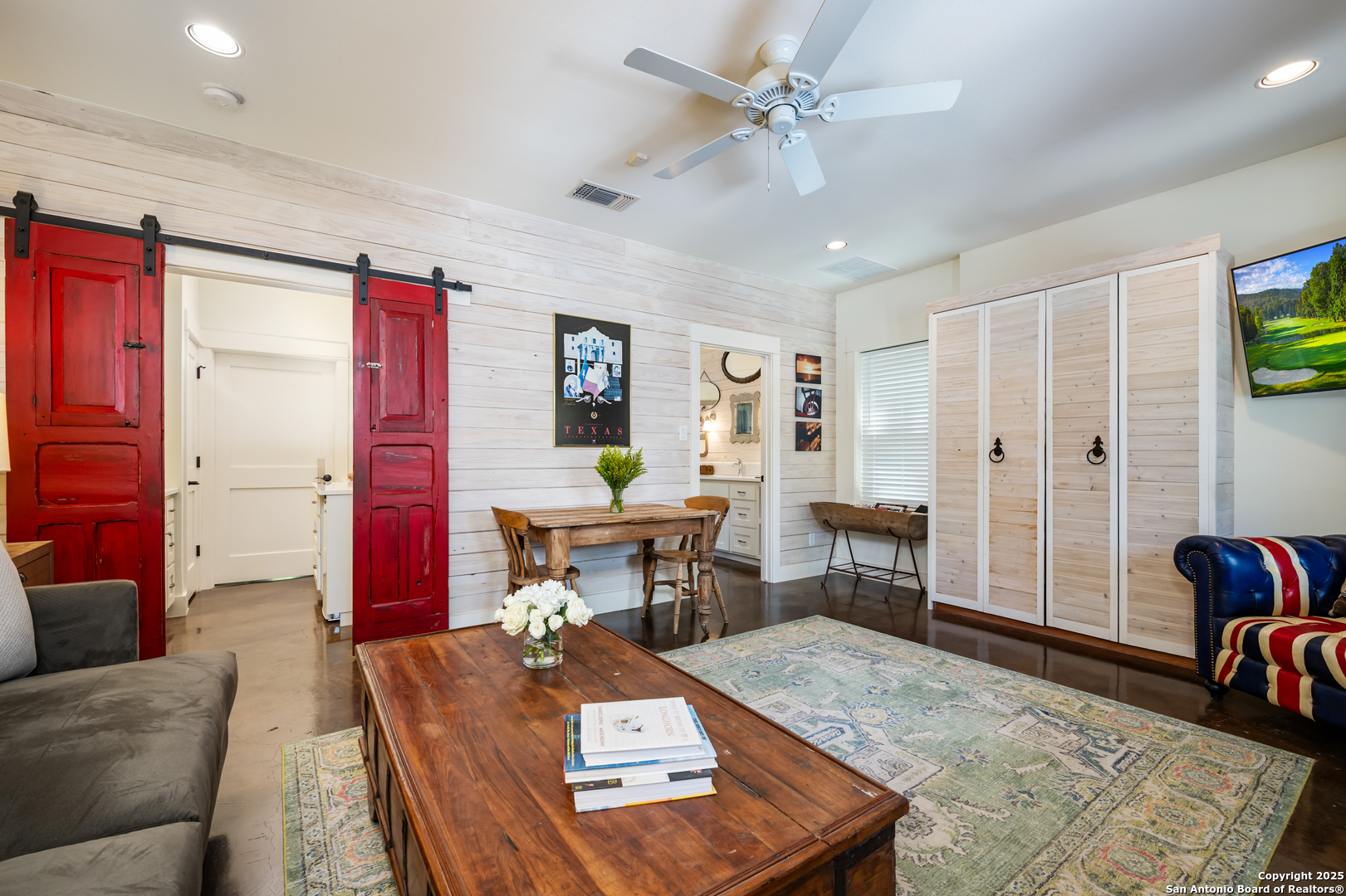 111 James Boerne TX 78006
