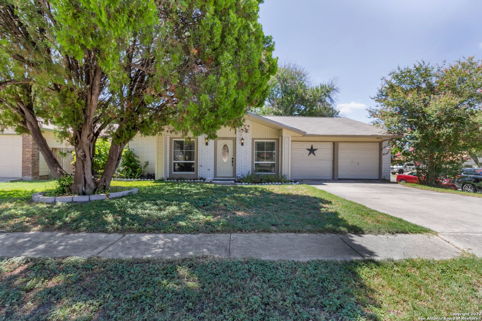 7605 Gnarled Oak Trail Live Oak TX 78233