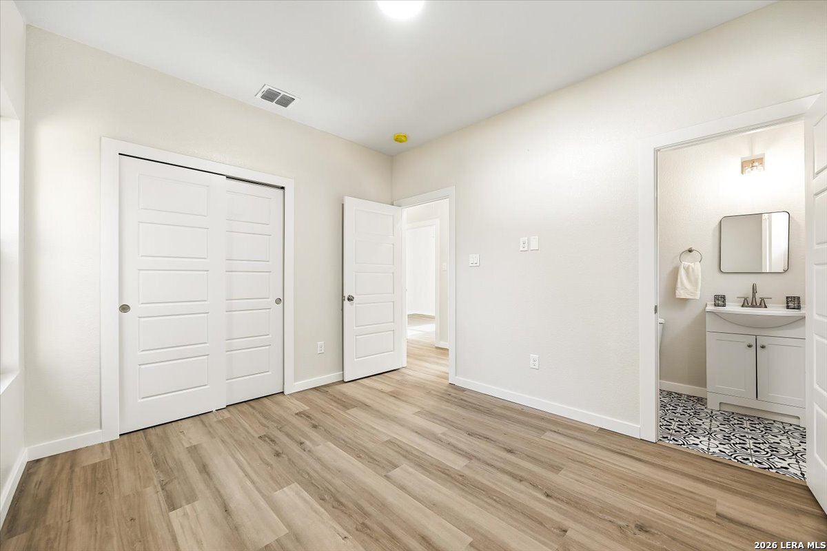 107 Calles Street San Antonio TX 78207