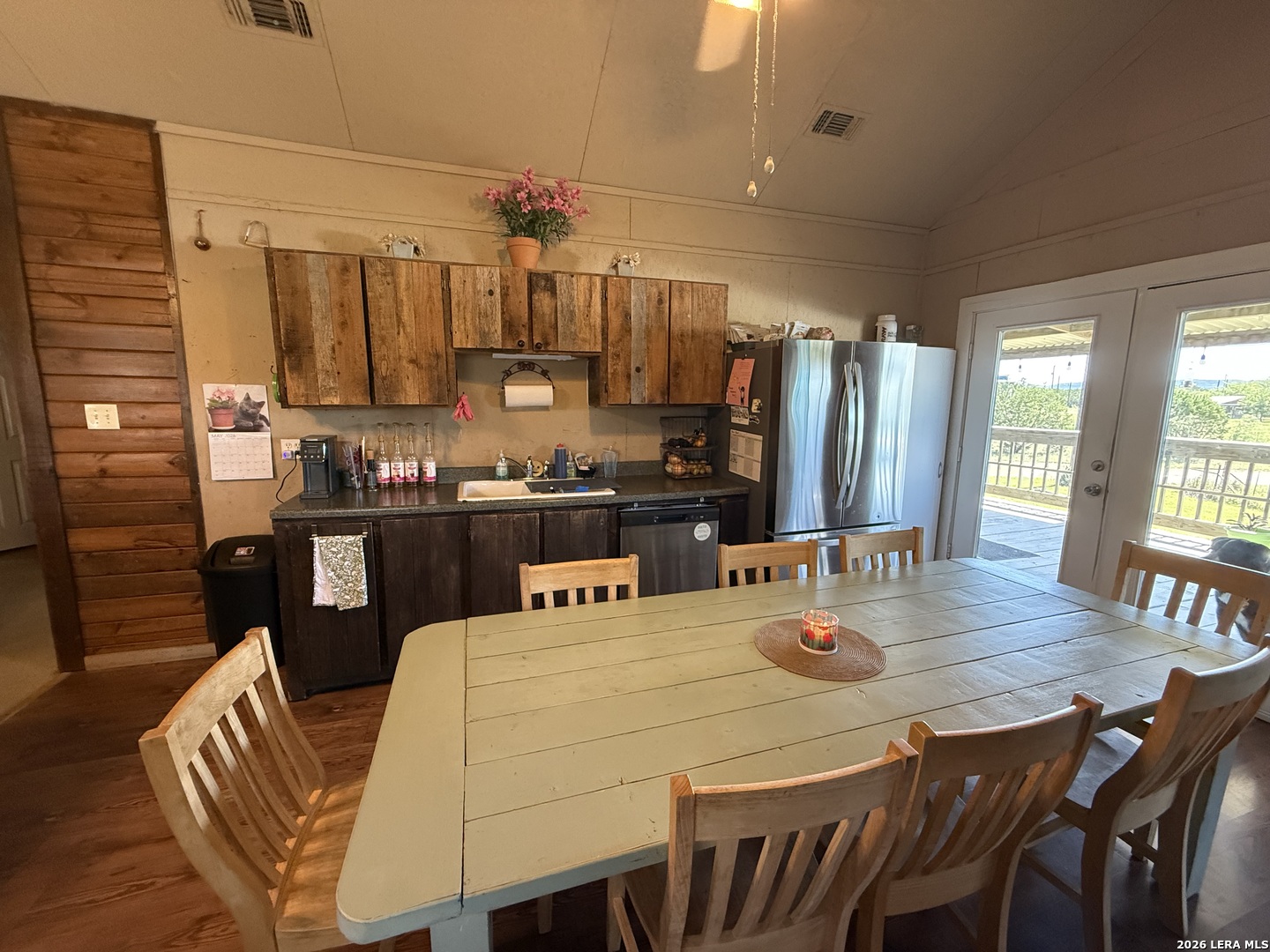 153 Park Bandera TX 78003