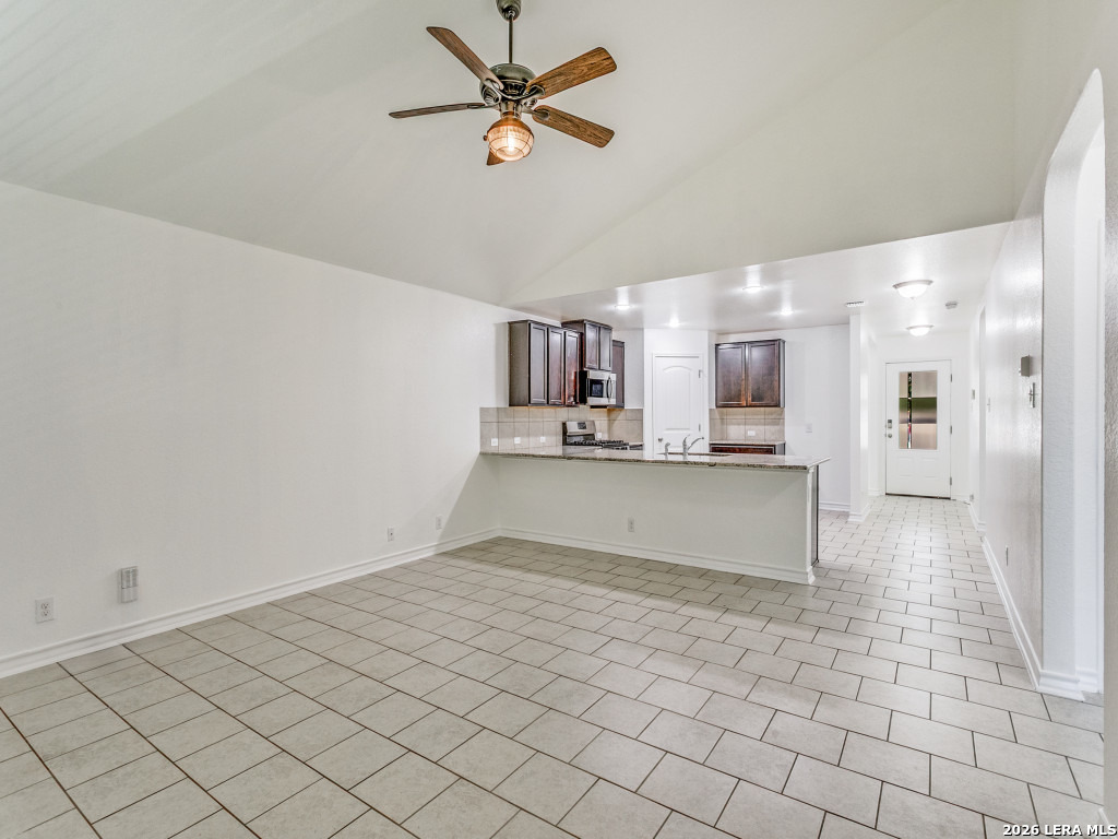 9122 Mustang Pass San Antonio TX 78254