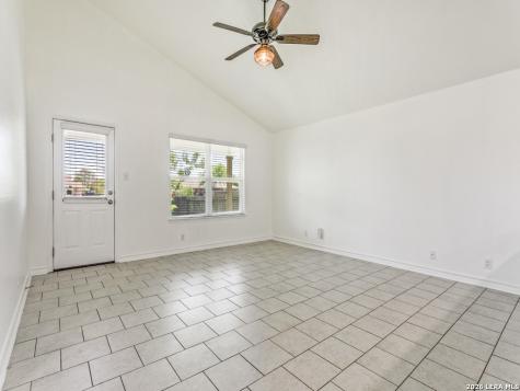 9122 Mustang Pass San Antonio TX 78254