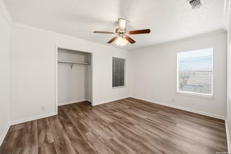 425 Sandmeyer Street San Antonio TX 78208