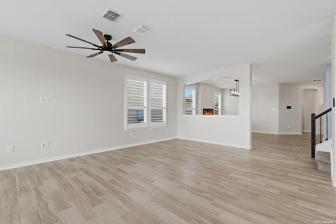 6002 Foster Bend San Antonio TX 78244