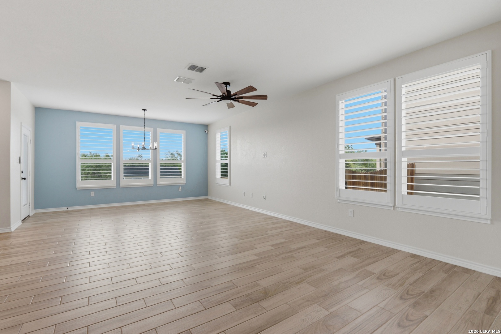 6002 Foster Bend San Antonio TX 78244