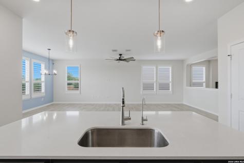 6002 Foster Bend San Antonio TX 78244