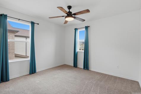 6002 Foster Bend San Antonio TX 78244