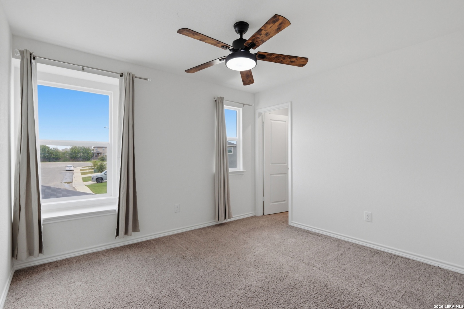 6002 Foster Bend San Antonio TX 78244