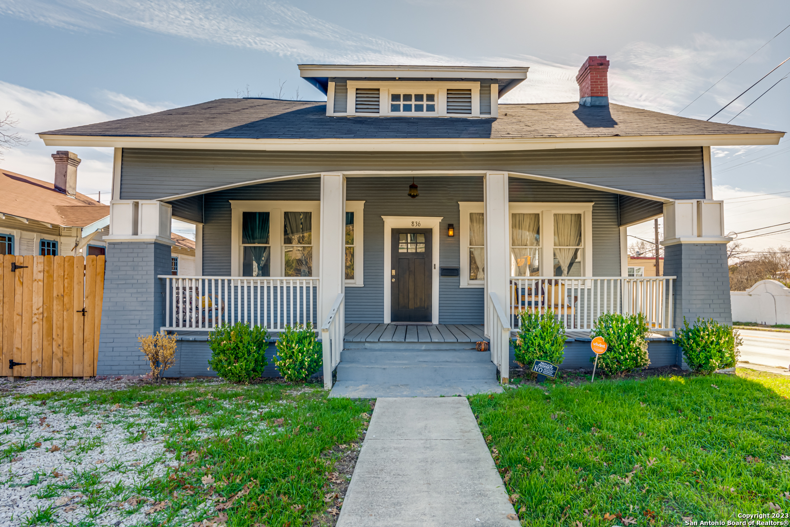 836 W Woodlawn Avenue San Antonio TX 78212
