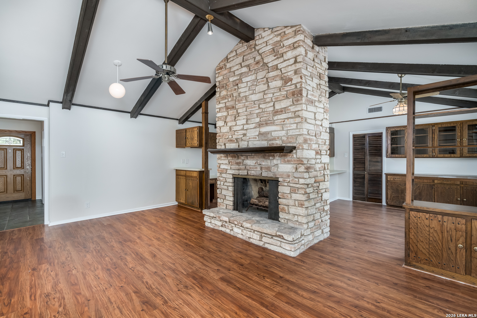 609 Moorside Windcrest TX 78239