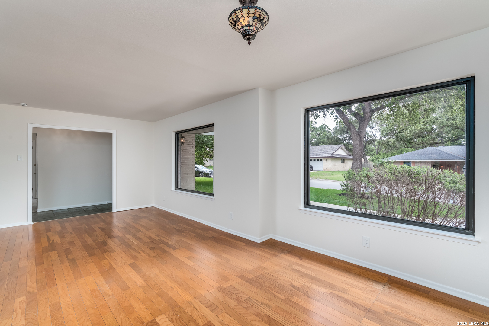 609 Moorside Windcrest TX 78239