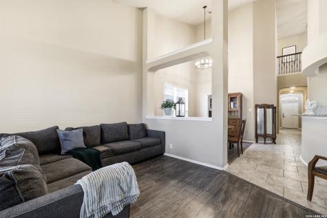 6826 Fort Bend San Antonio TX 78223