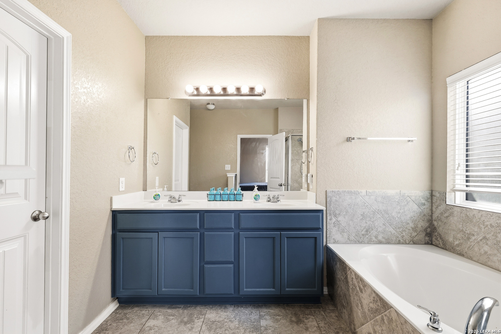 6826 Fort Bend San Antonio TX 78223