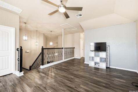 6826 Fort Bend San Antonio TX 78223