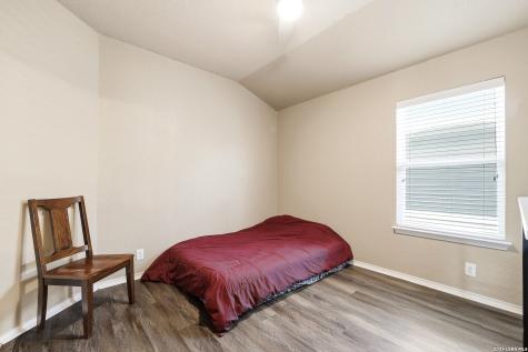 6826 Fort Bend San Antonio TX 78223