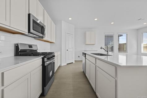1887 Nuthatch Ridge New Braunfels TX 78130