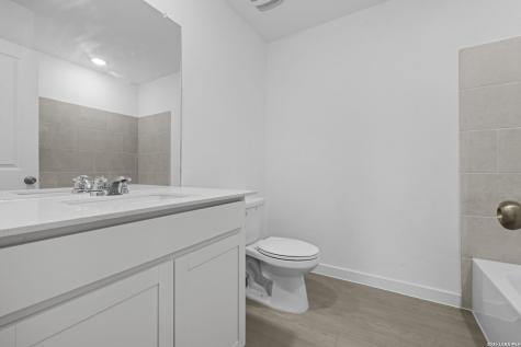 1887 Nuthatch Ridge New Braunfels TX 78130