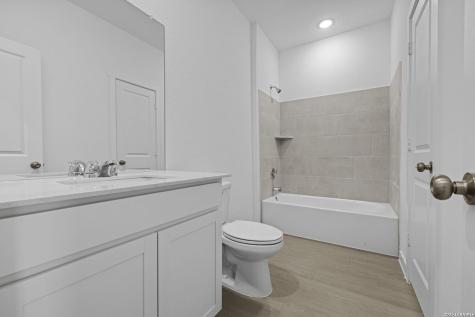 1887 Nuthatch Ridge New Braunfels TX 78130
