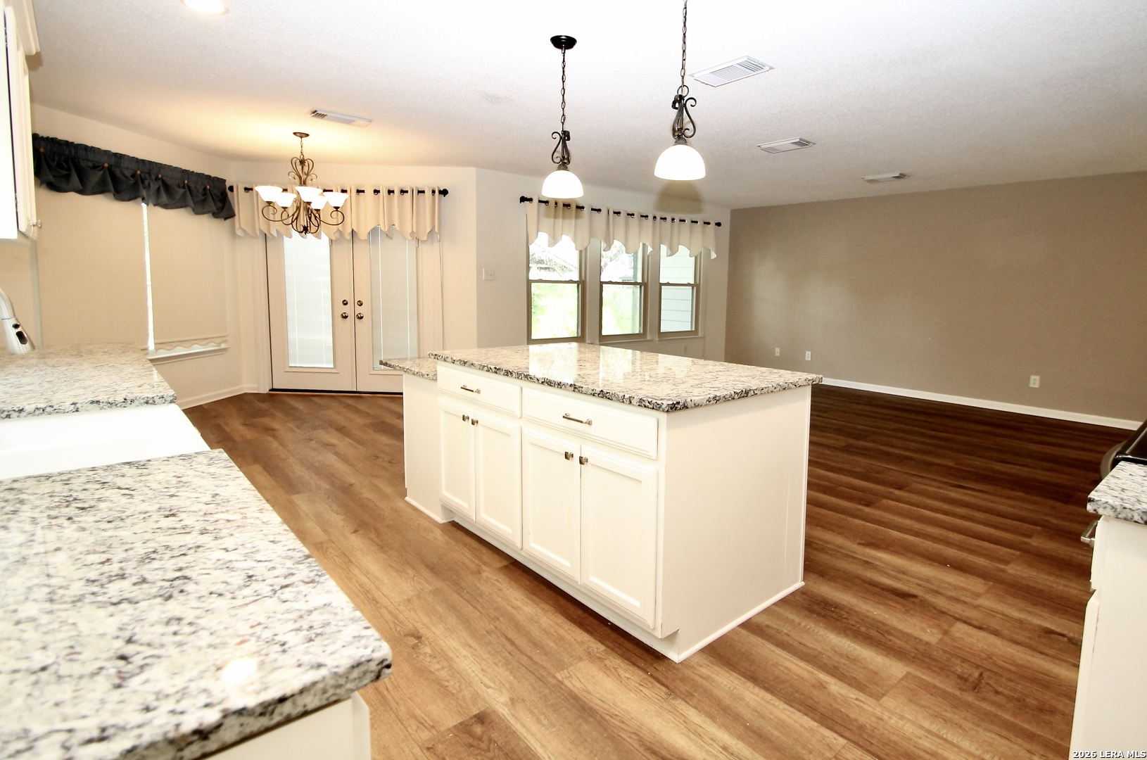 432 Irongate Ridge San Antonio TX 78253