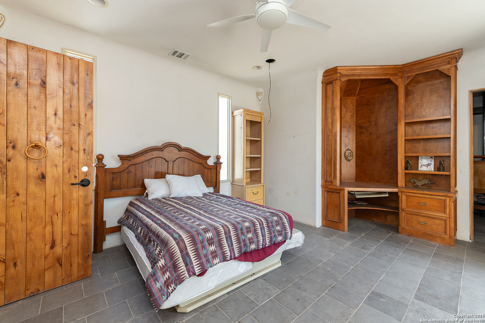 350 Ridgeview Pleasanton TX 78064