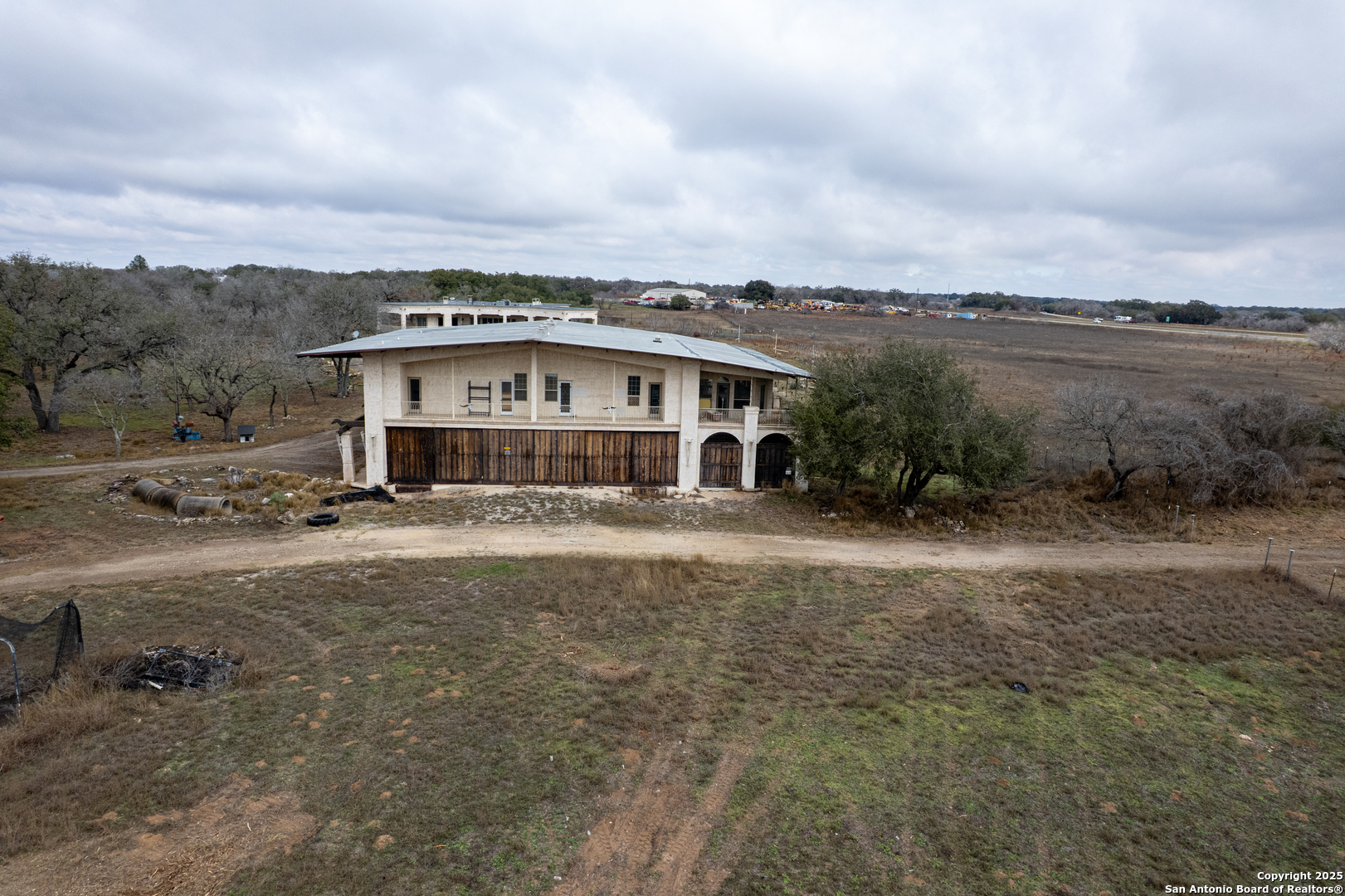 350 Ridgeview Pleasanton TX 78064