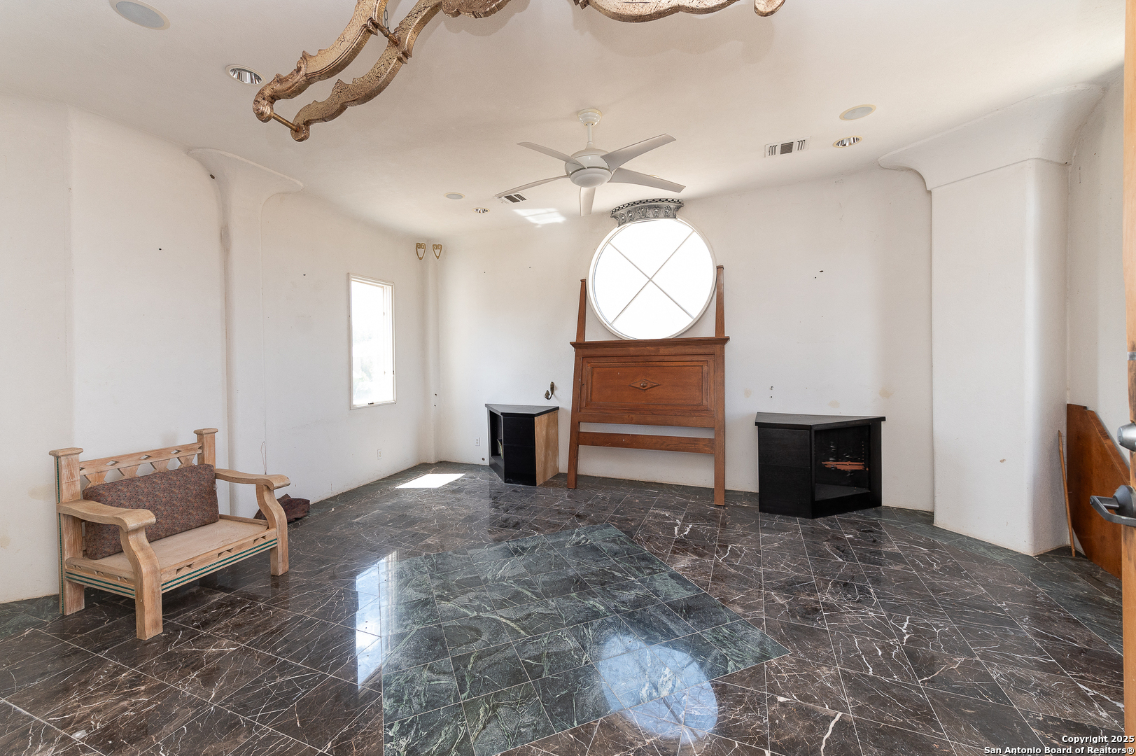 350 Ridgeview Pleasanton TX 78064