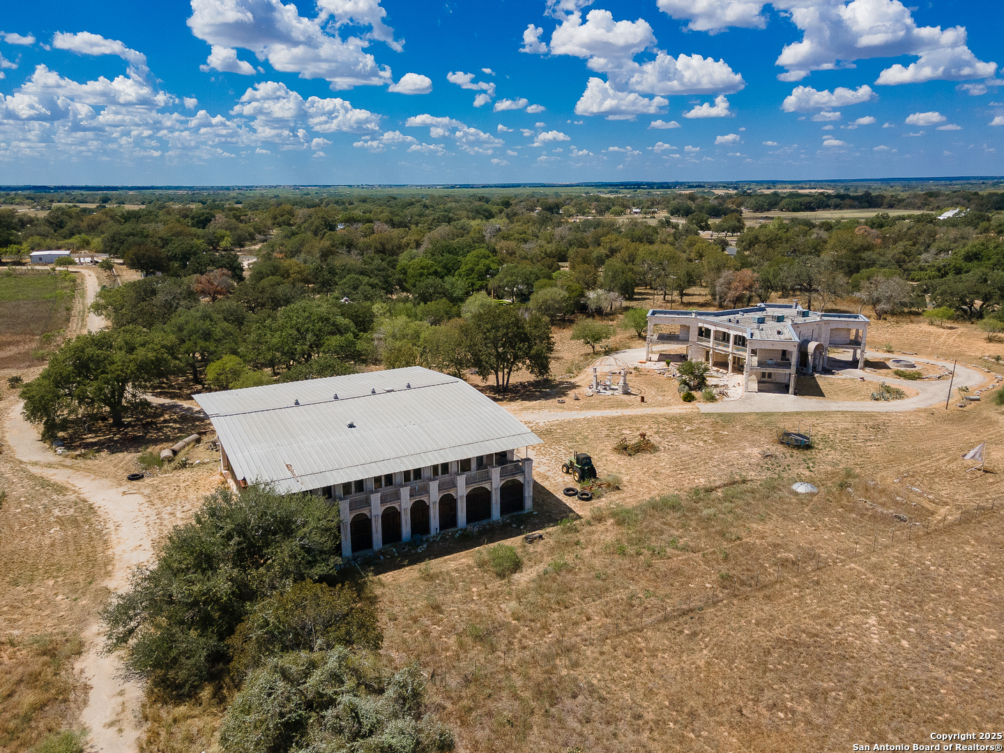350 Ridgeview Pleasanton TX 78064