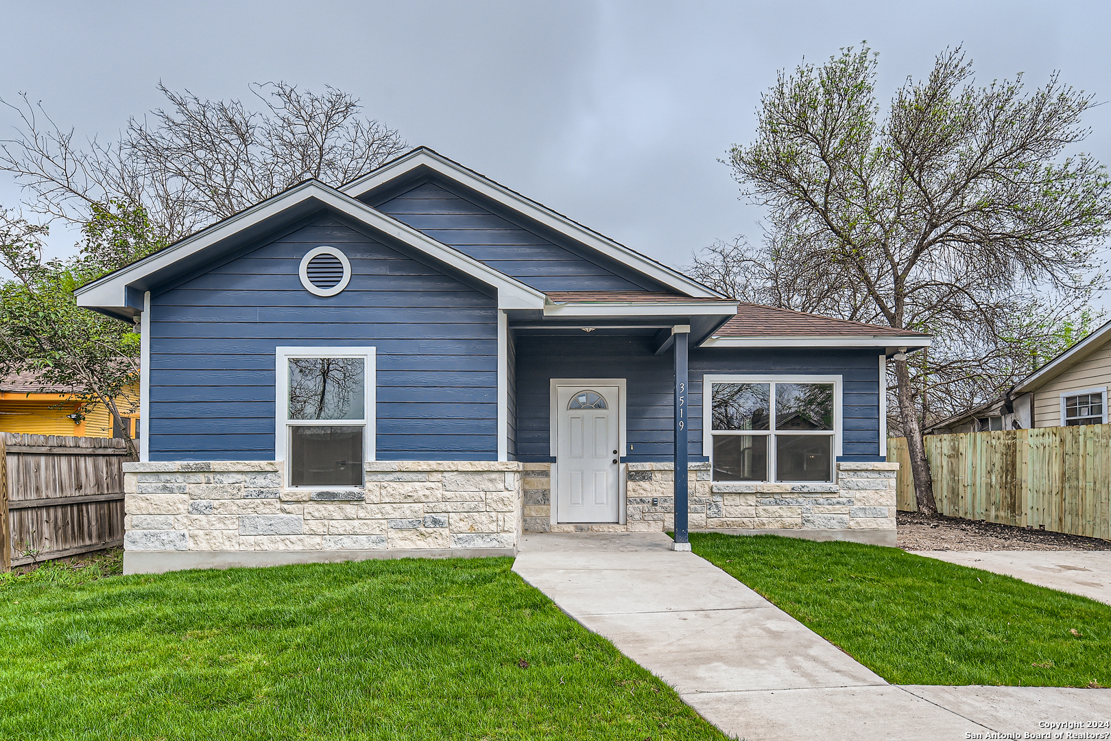 3519 W Travis Street San Antonio TX 78207
