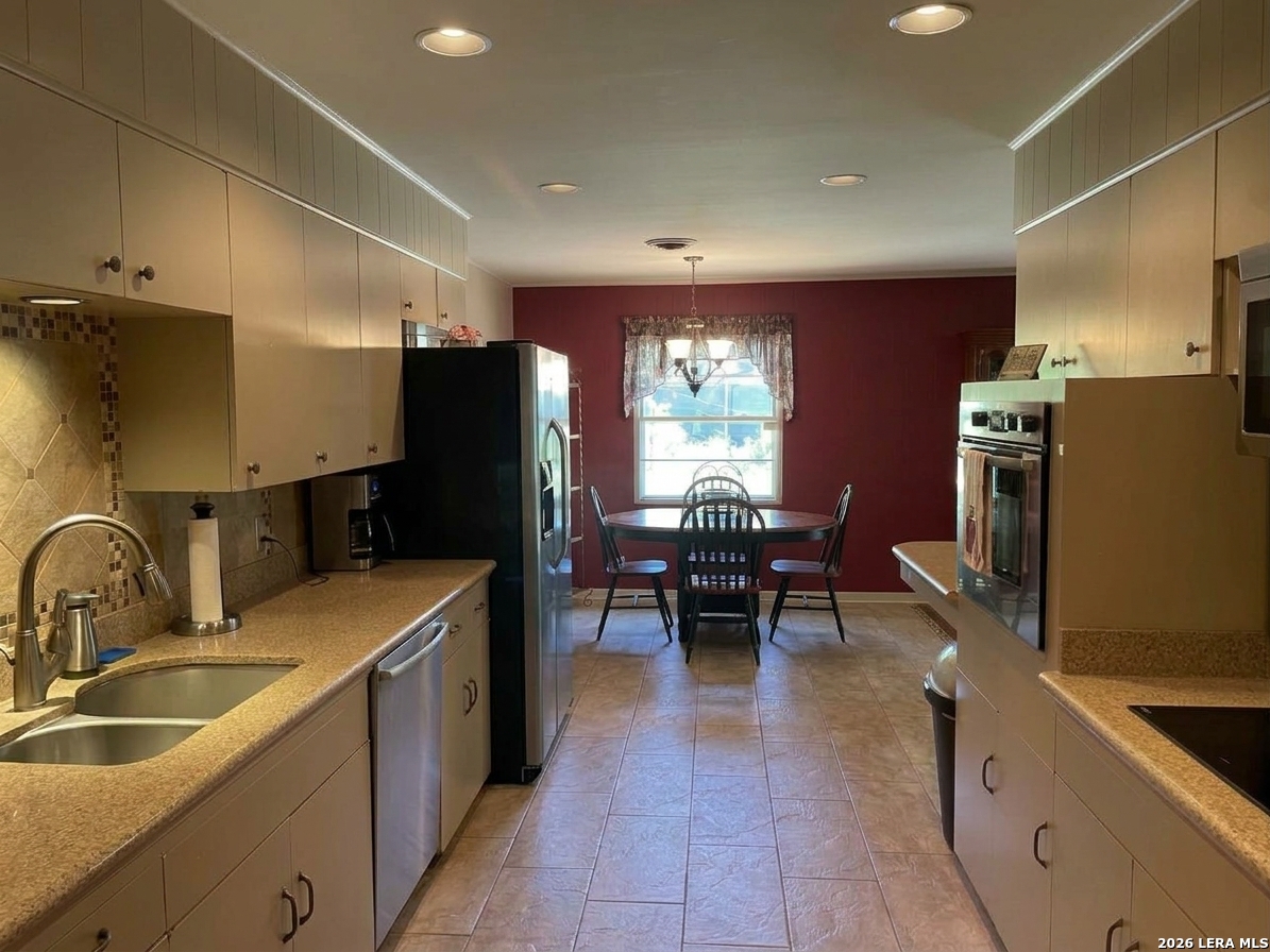 7527 Quail Run San Antonio TX 78209