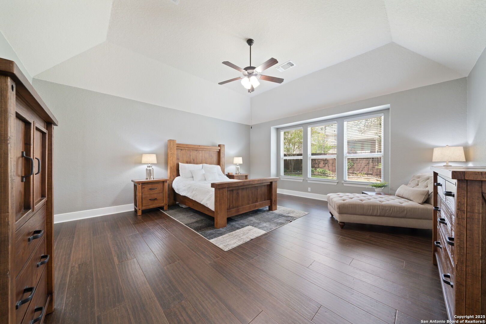 8911 Rocky Ridge San Antonio TX 78255