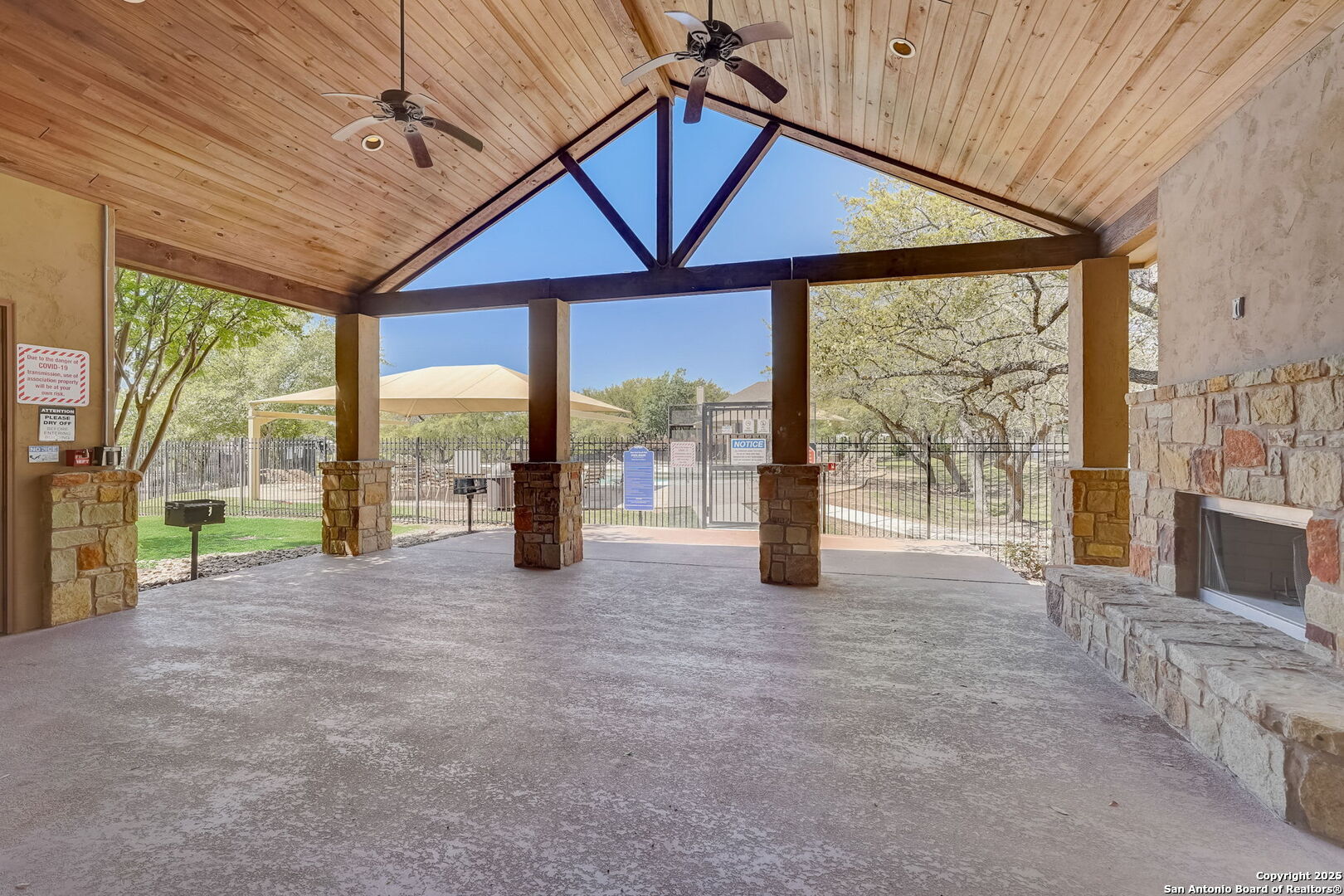 8911 Rocky Ridge San Antonio TX 78255