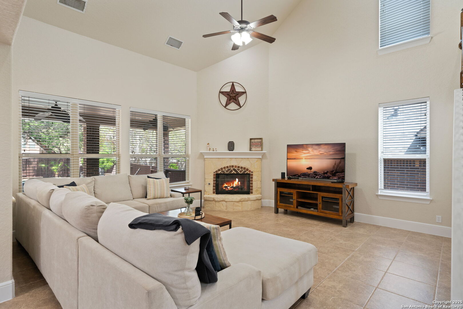 8911 Rocky Ridge San Antonio TX 78255