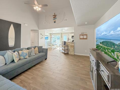 156 Deer Run Canyon Lake TX 78133