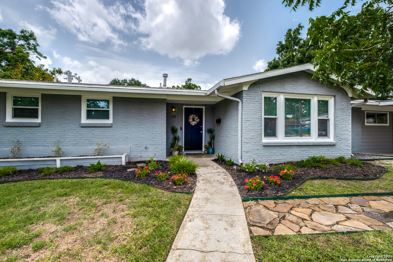 122 Shadywood Lane San Antonio TX 78216