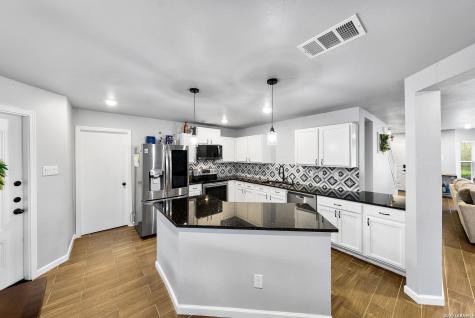 14107 Cougar Rock San Antonio TX 78230