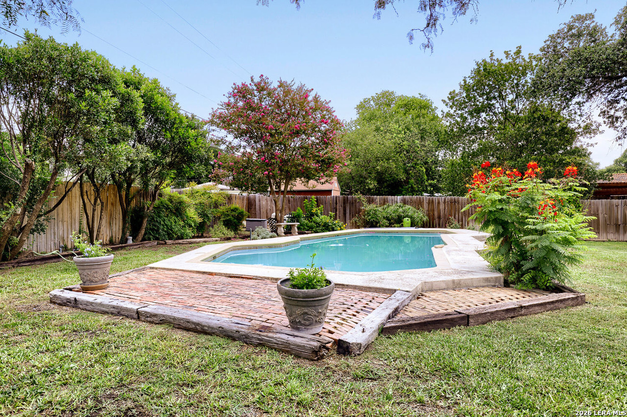 105 Harriett Drive San Antonio TX 78216