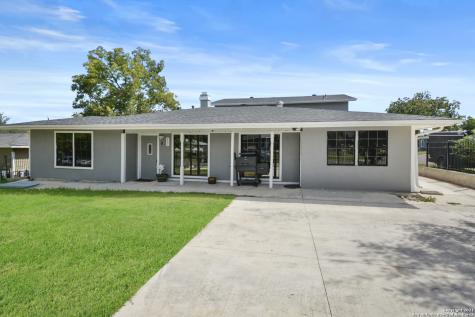 302 Golden Crown Drive San Antonio TX 78223