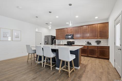 11219 Rose Canyon Helotes TX 78023